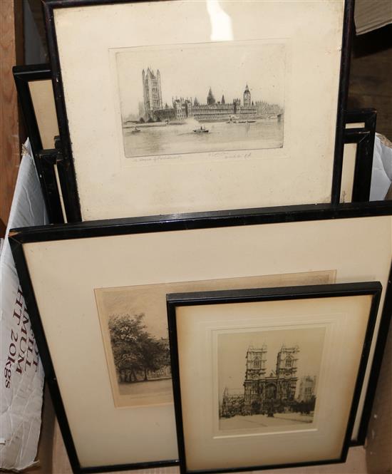 Box of 12 engravings(-)